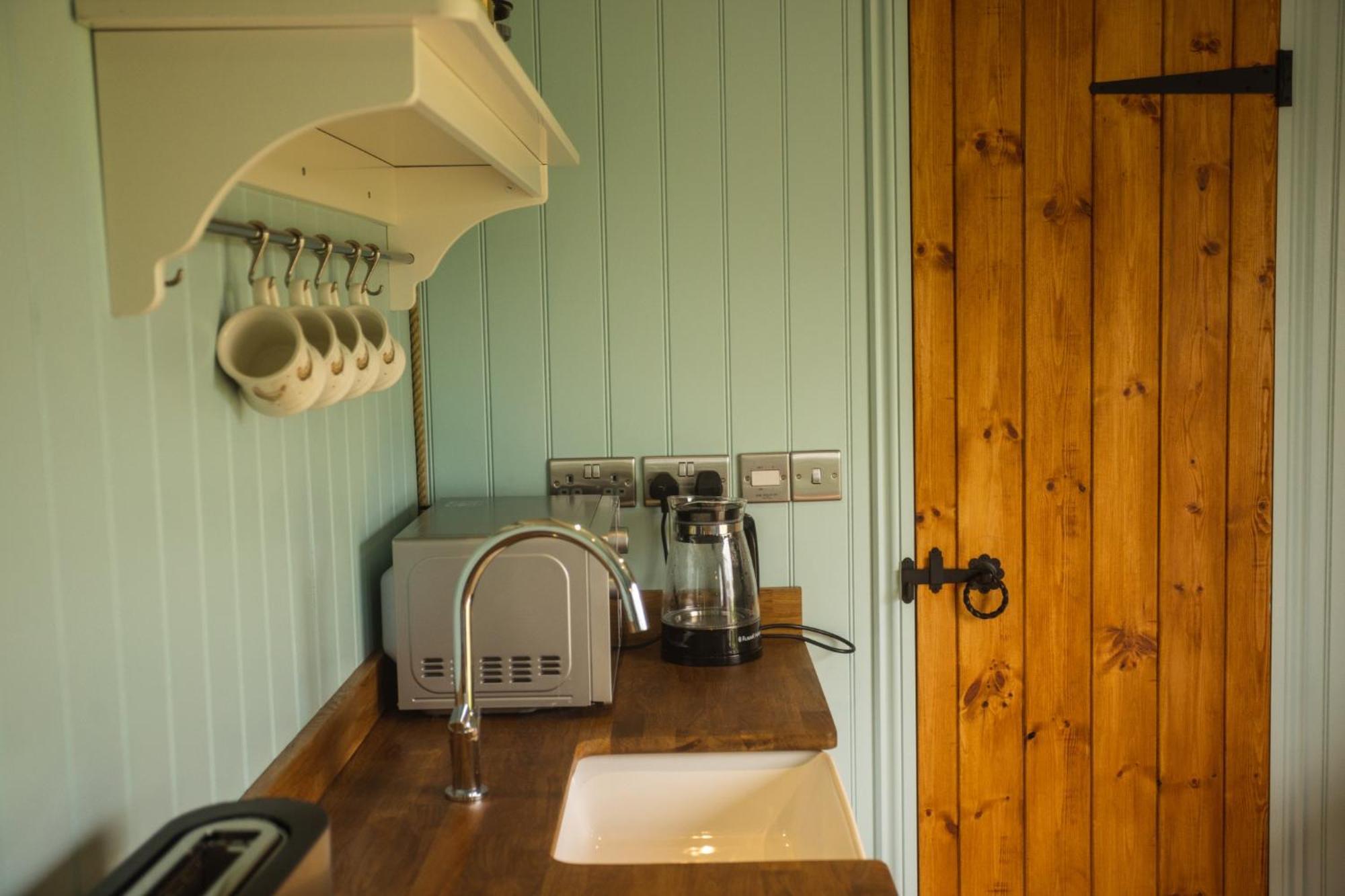 Mulsford Cottage Malpas  Szoba fotó