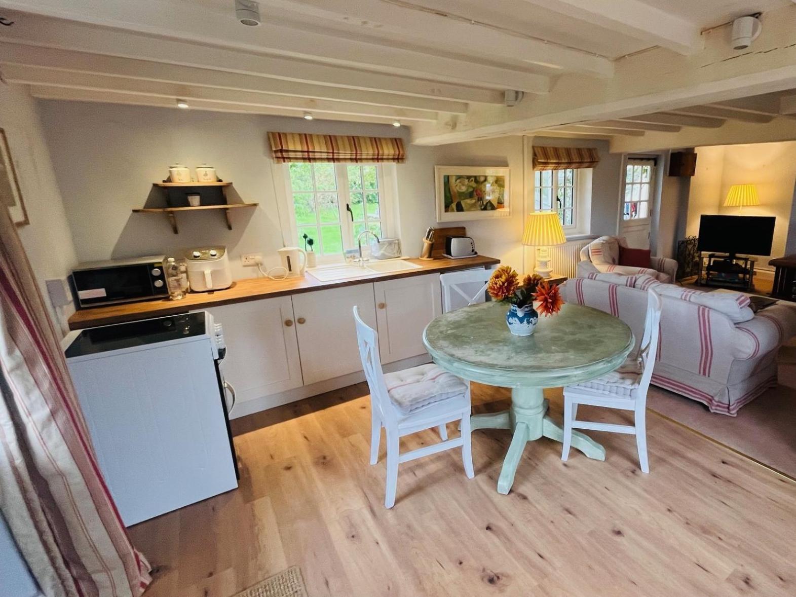 Mulsford Cottage Malpas  Kültér fotó